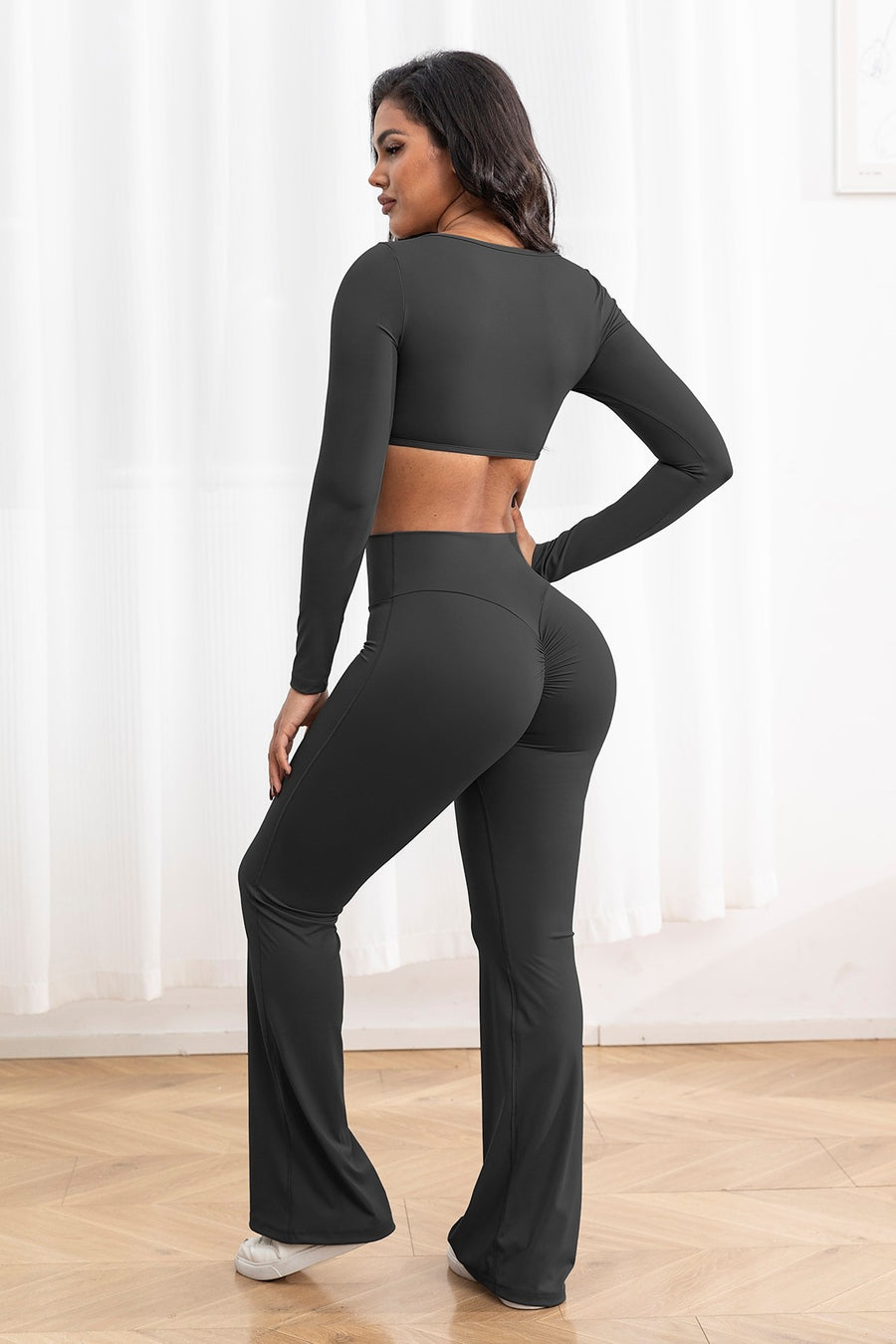 2pc Long Sleeve Crop Top W/bra & Flare Legging Set