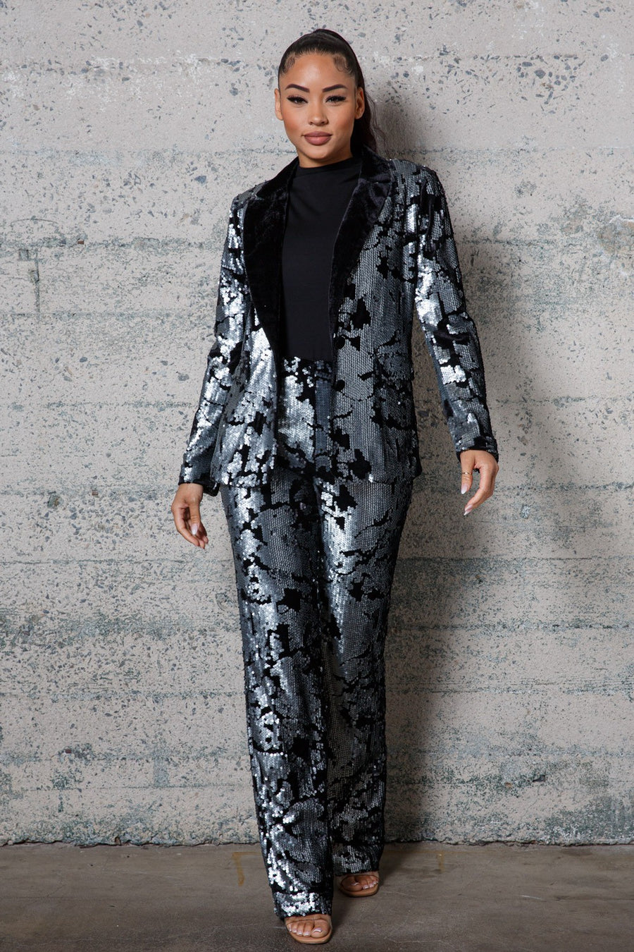WHO RUN THE WORLD SEQUINS VELVET JACKET PANTS SETS